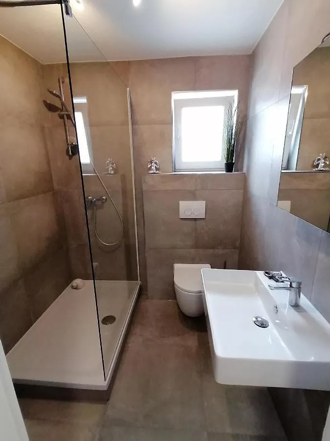 Casa Hintze I - 2 Zimmerwohnung Zentrumsnah Und Nahe Den Bergen Kempten Apartment